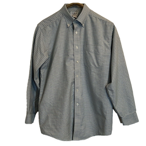 L.L. Bean Men's Traditional Fit 15 1/2- 33 long sleeve button up shirt